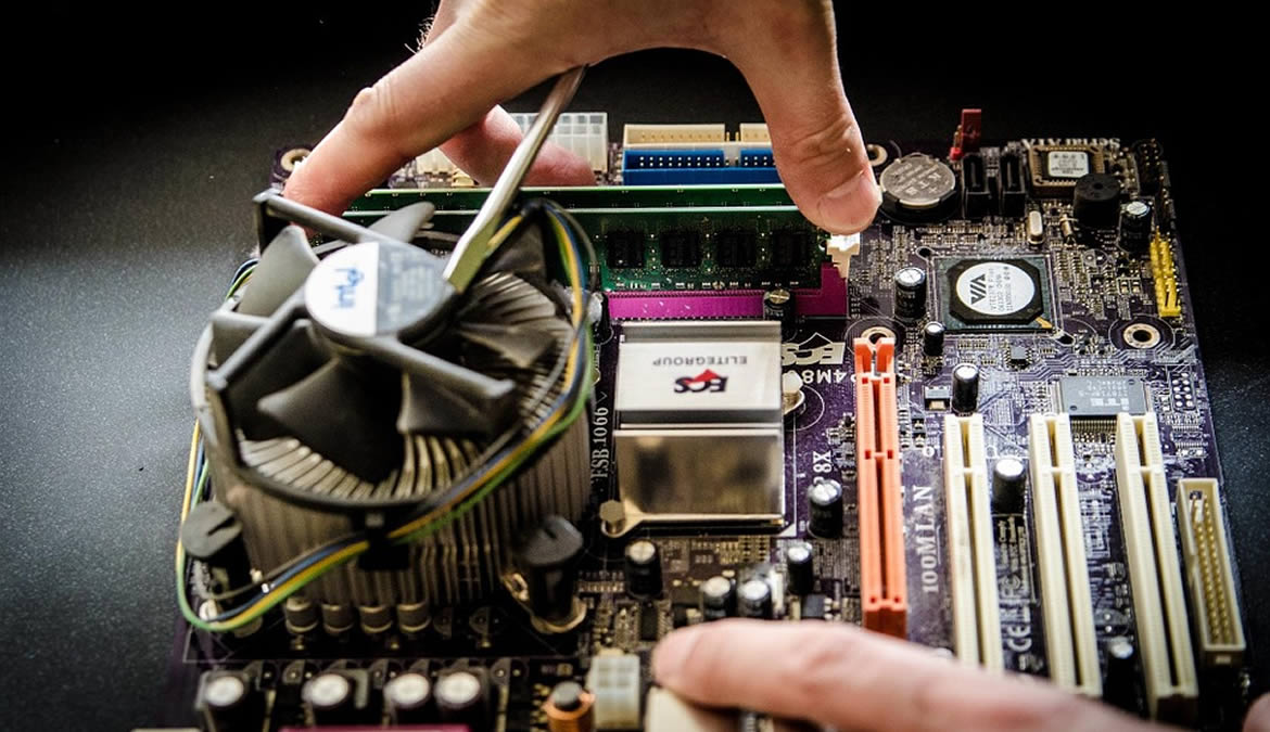 Servicio Técnico de Mantenimiento de Equipos de Oficina | Xelar Perú | Su Oficina nuestra prioridad